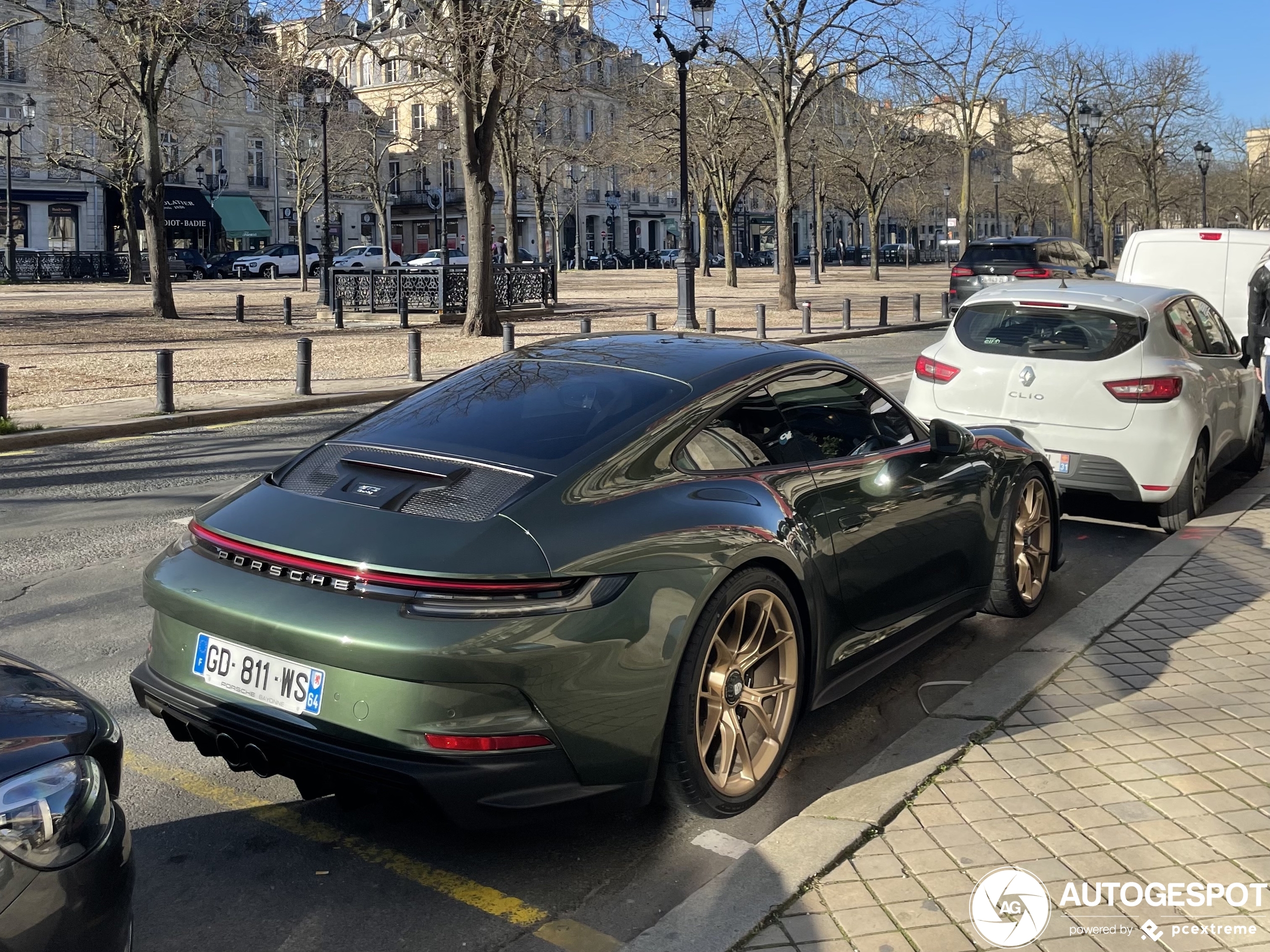 Porsche 992 GT3 Touring