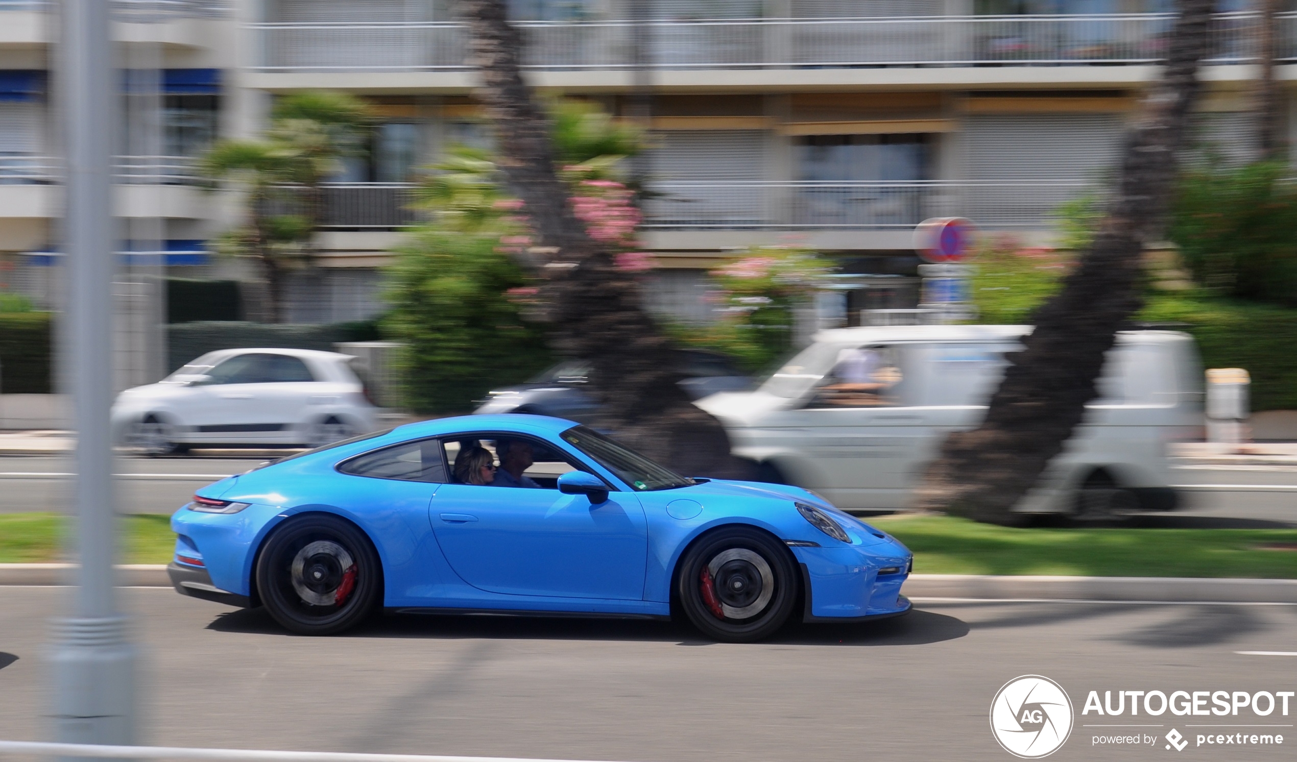 Porsche 992 GT3 Touring