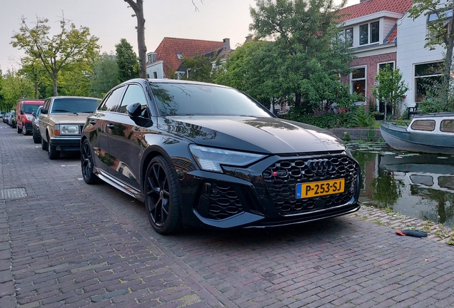 Audi RS3 Sportback 8Y