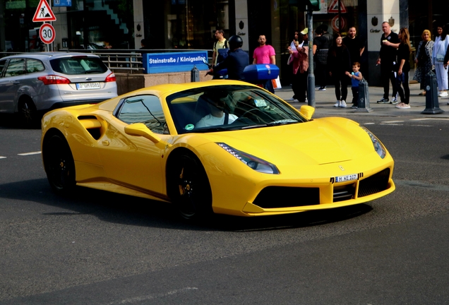 Ferrari 488 Spider