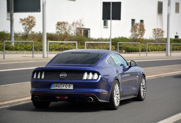 Ford Mustang GT 2015