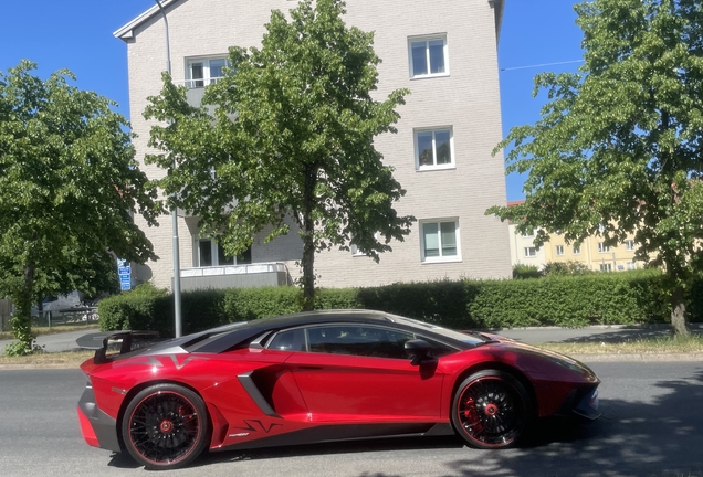 Lamborghini Aventador LP750-4 SuperVeloce