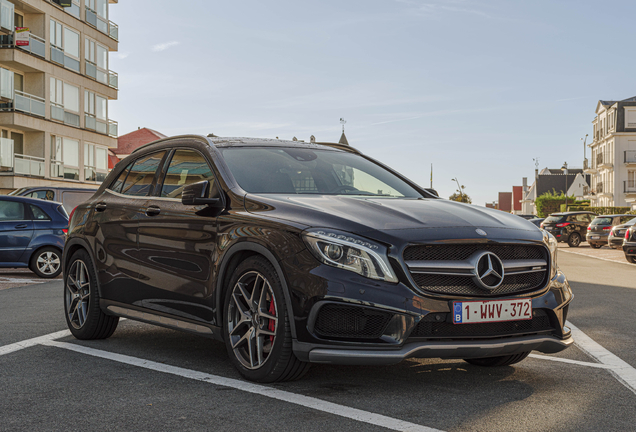 Mercedes-Benz GLA 45 AMG X156