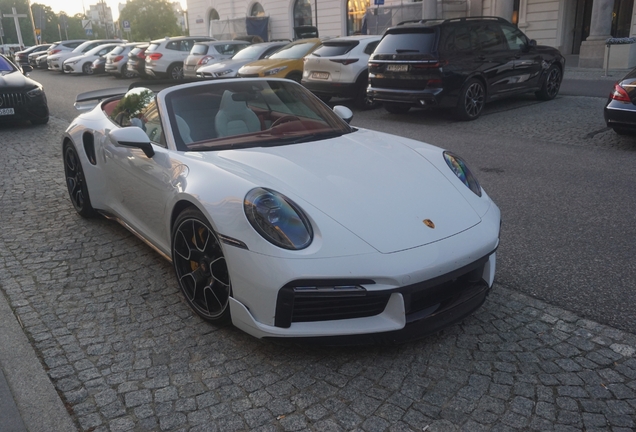 Porsche 992 Turbo S Cabriolet