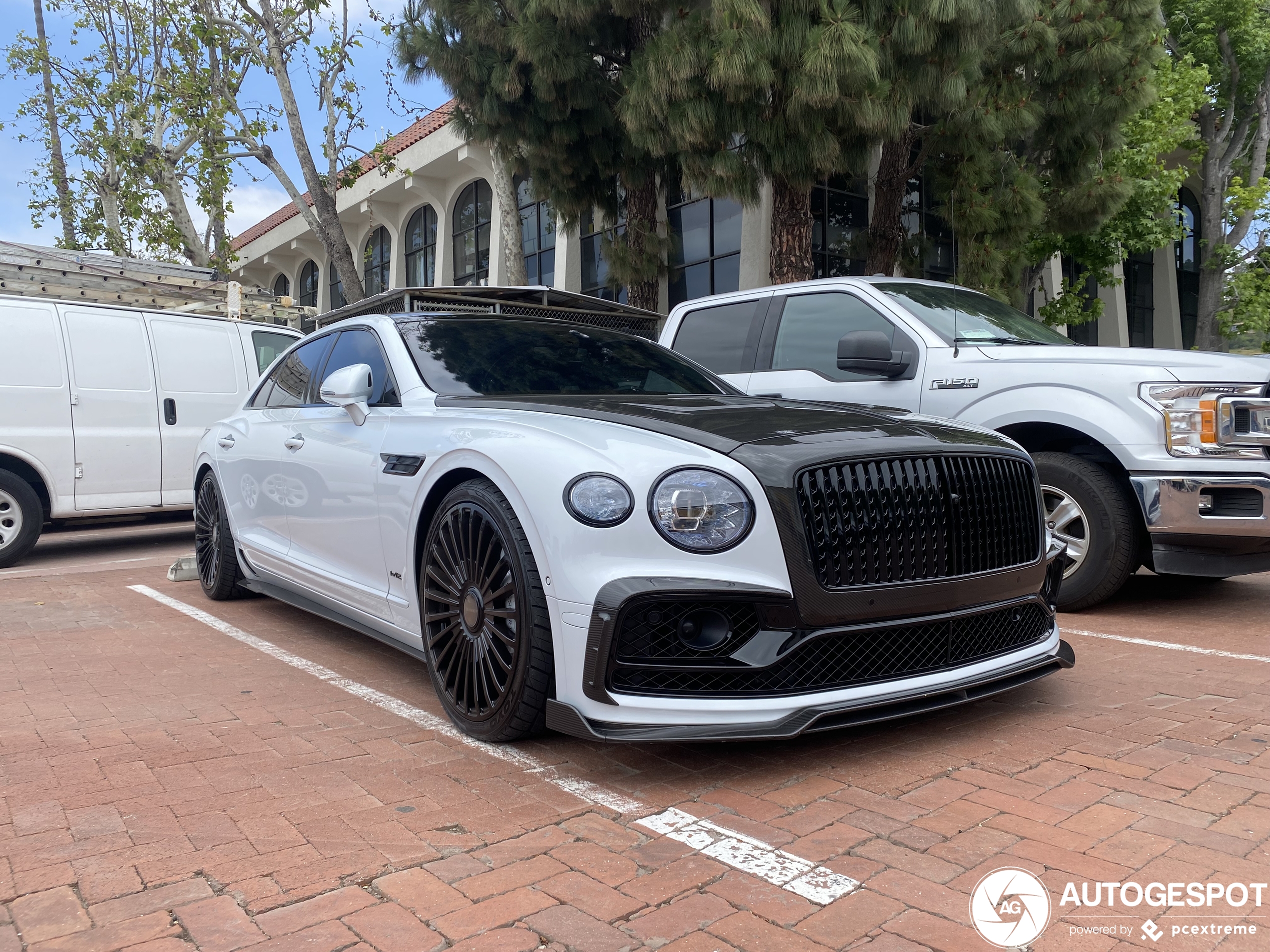 Bentley Mansory Flying Spur V8 2021