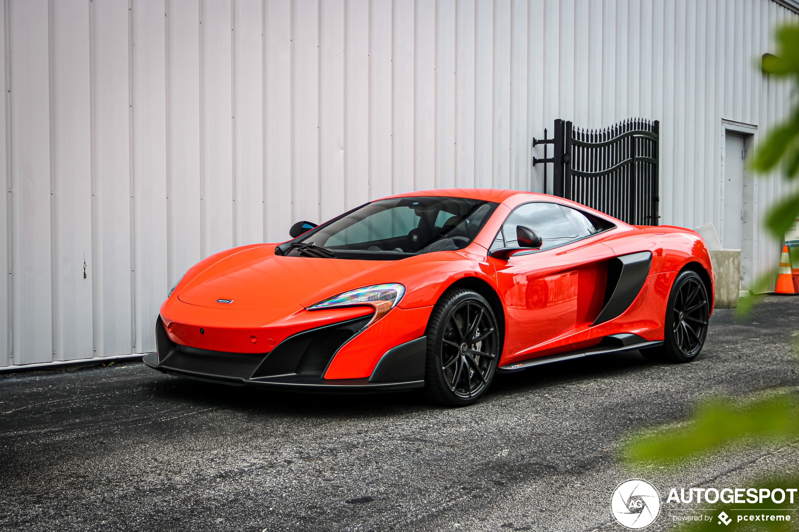 McLaren 675LT