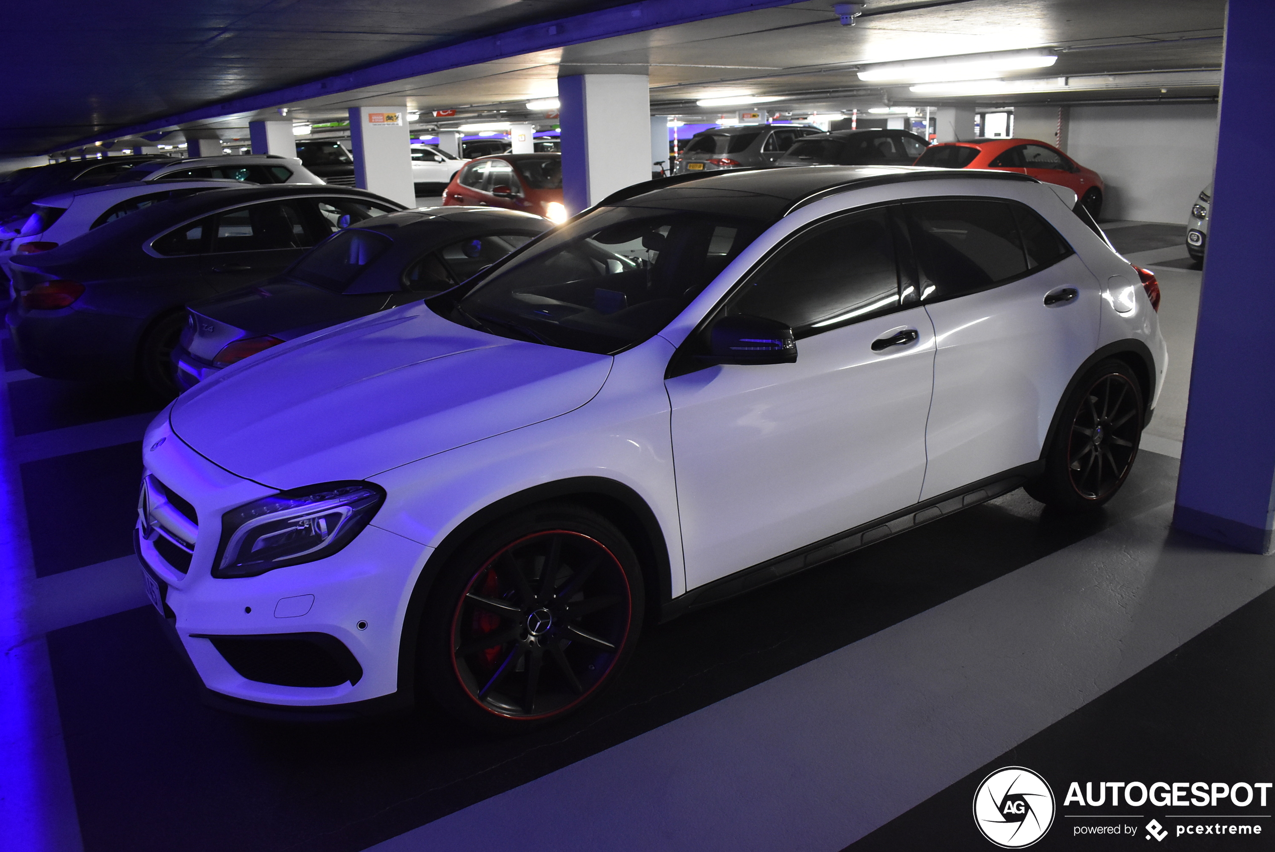 Mercedes-Benz GLA 45 AMG X156