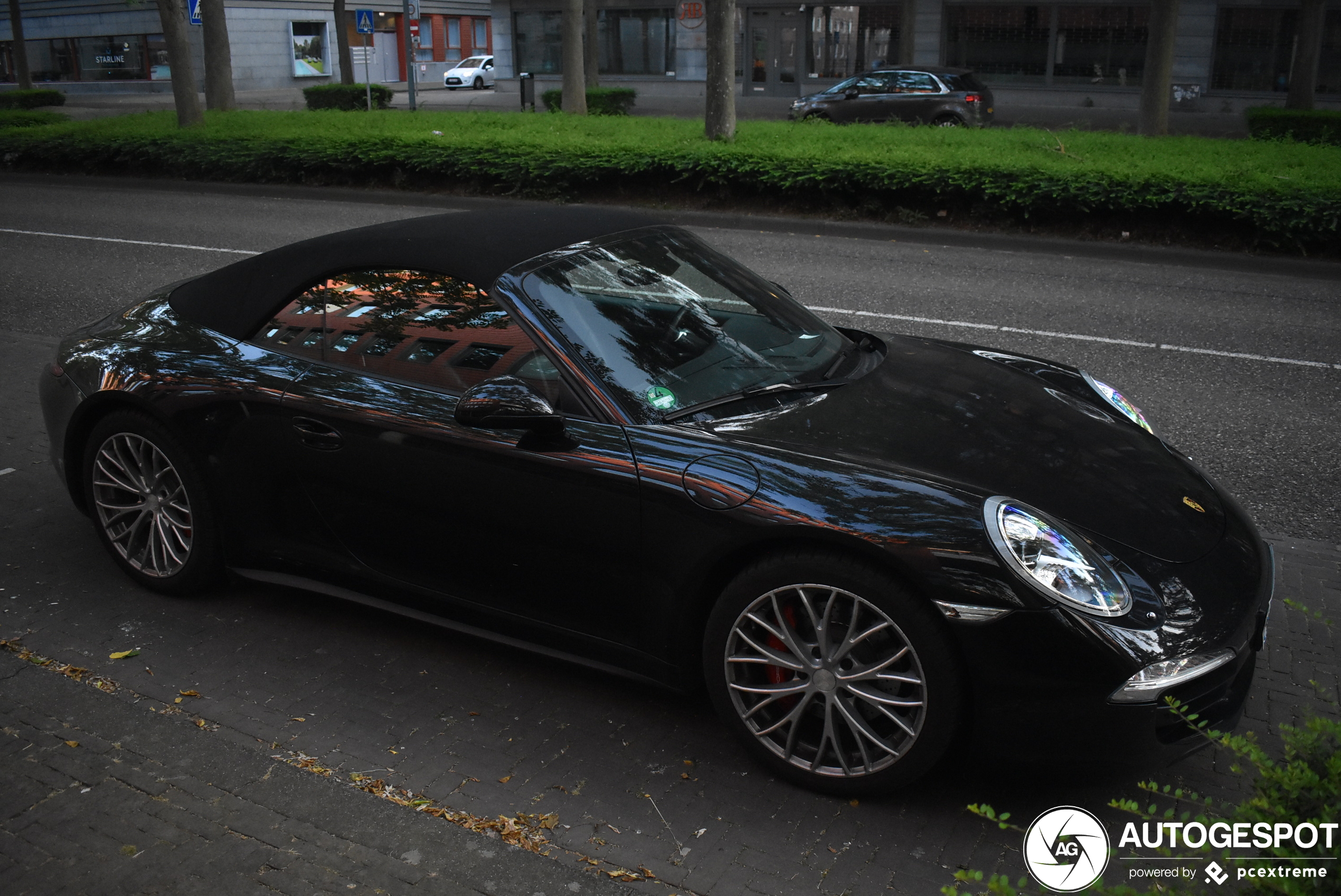 Porsche 991 Carrera 4S Cabriolet MkI