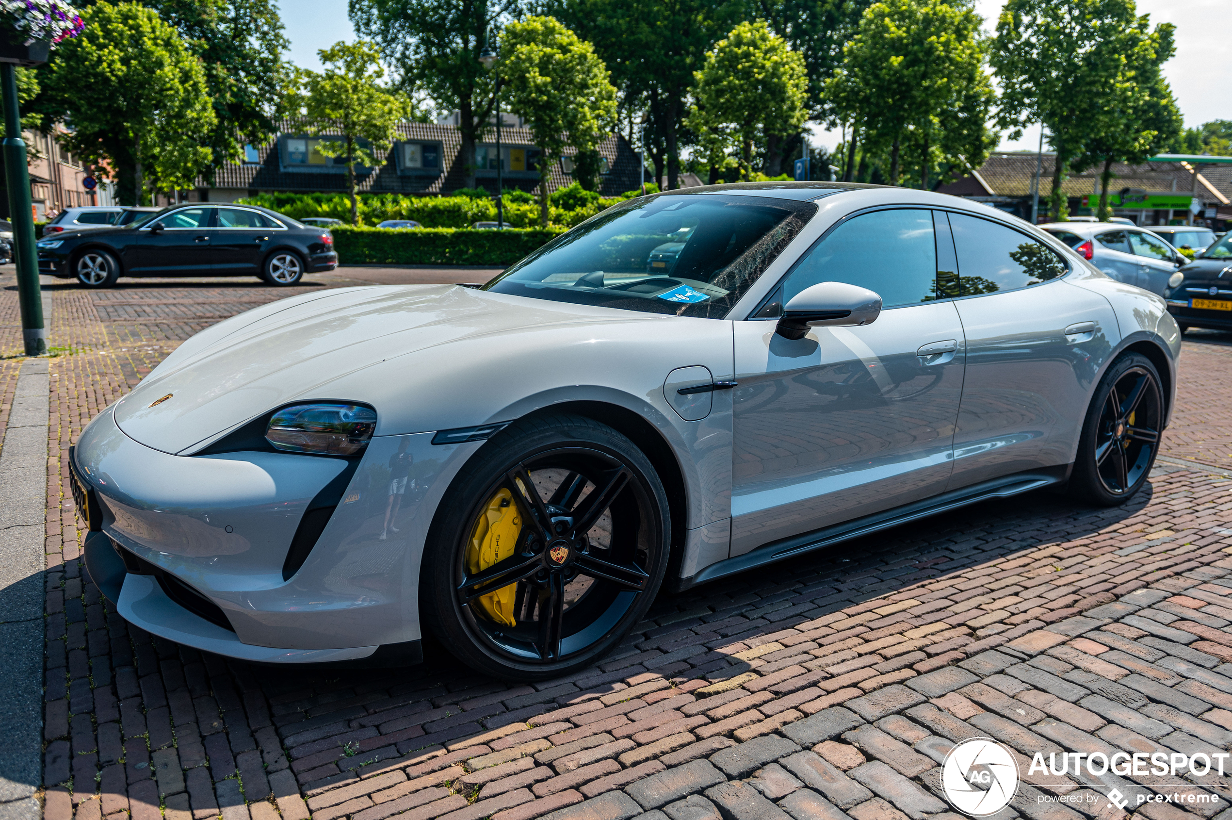 Porsche Taycan Turbo S