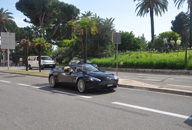 Aston Martin V8 Vantage Roadster