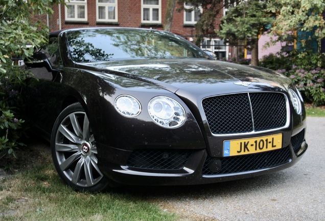 Bentley Continental GTC V8