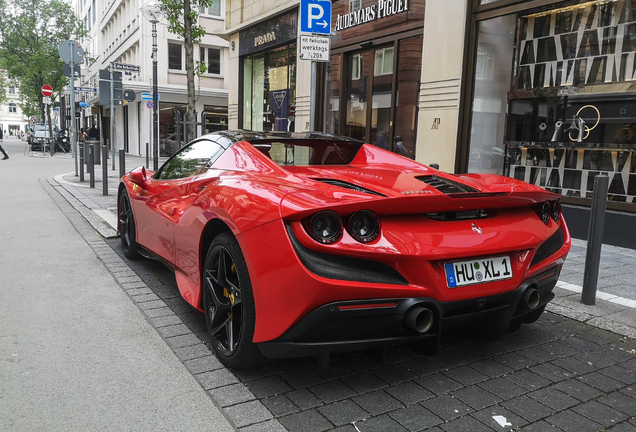 Ferrari F8 Spider