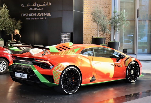 Lamborghini Huracán LP640-2 STO