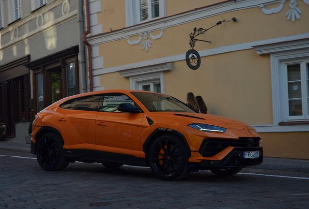 Lamborghini Urus S