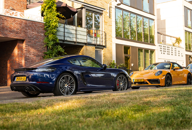 Porsche 718 Cayman GTS 4.0