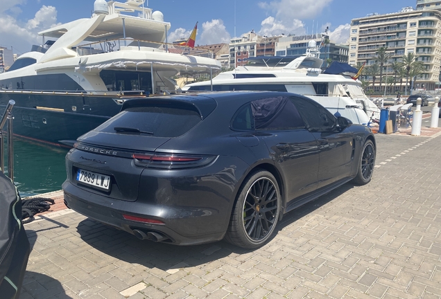 Porsche 971 Panamera Turbo S E-Hybrid Sport Turismo