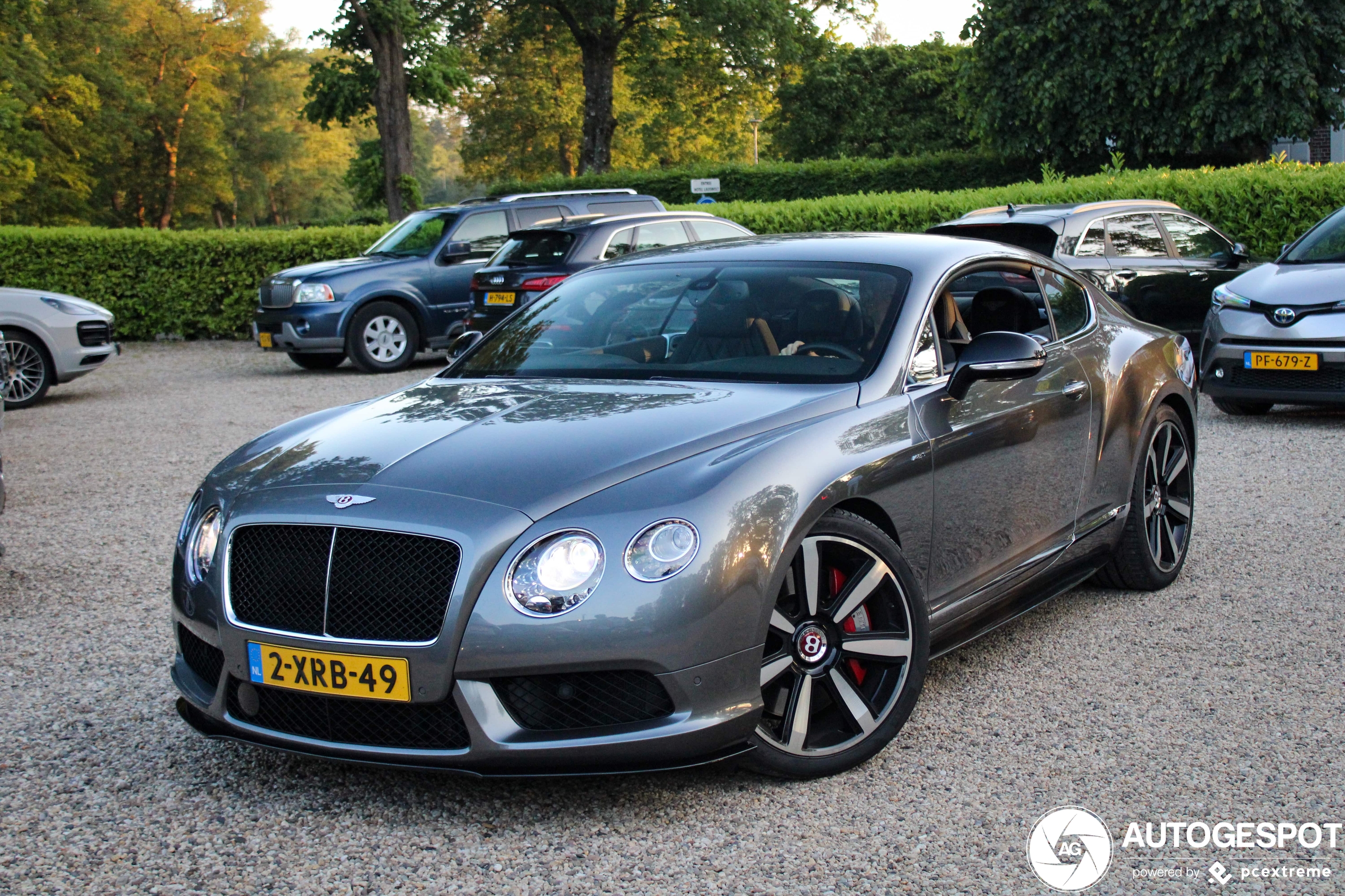 Bentley Continental GT V8 S