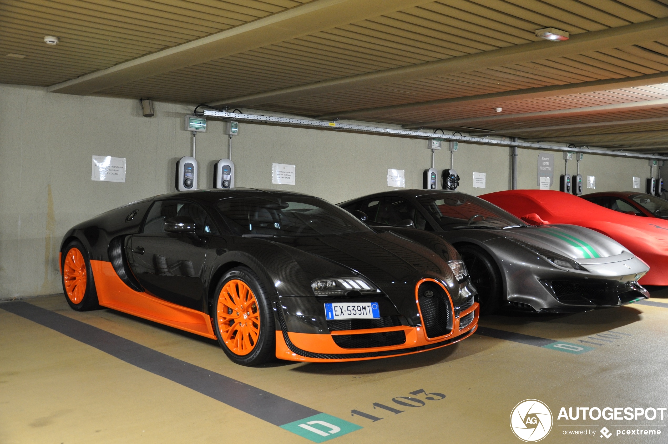 Bugatti Veyron 16.4 Super Sport L'Edition Spéciale Record du Monde