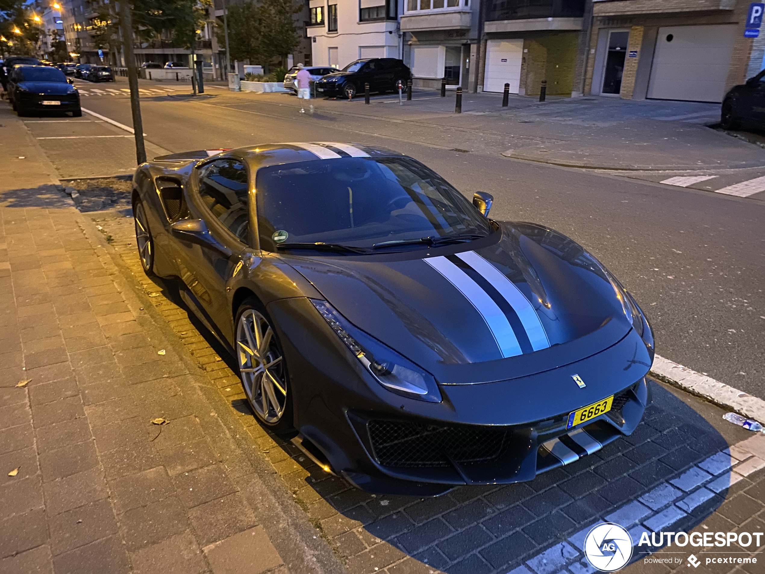 Ferrari 488 Pista