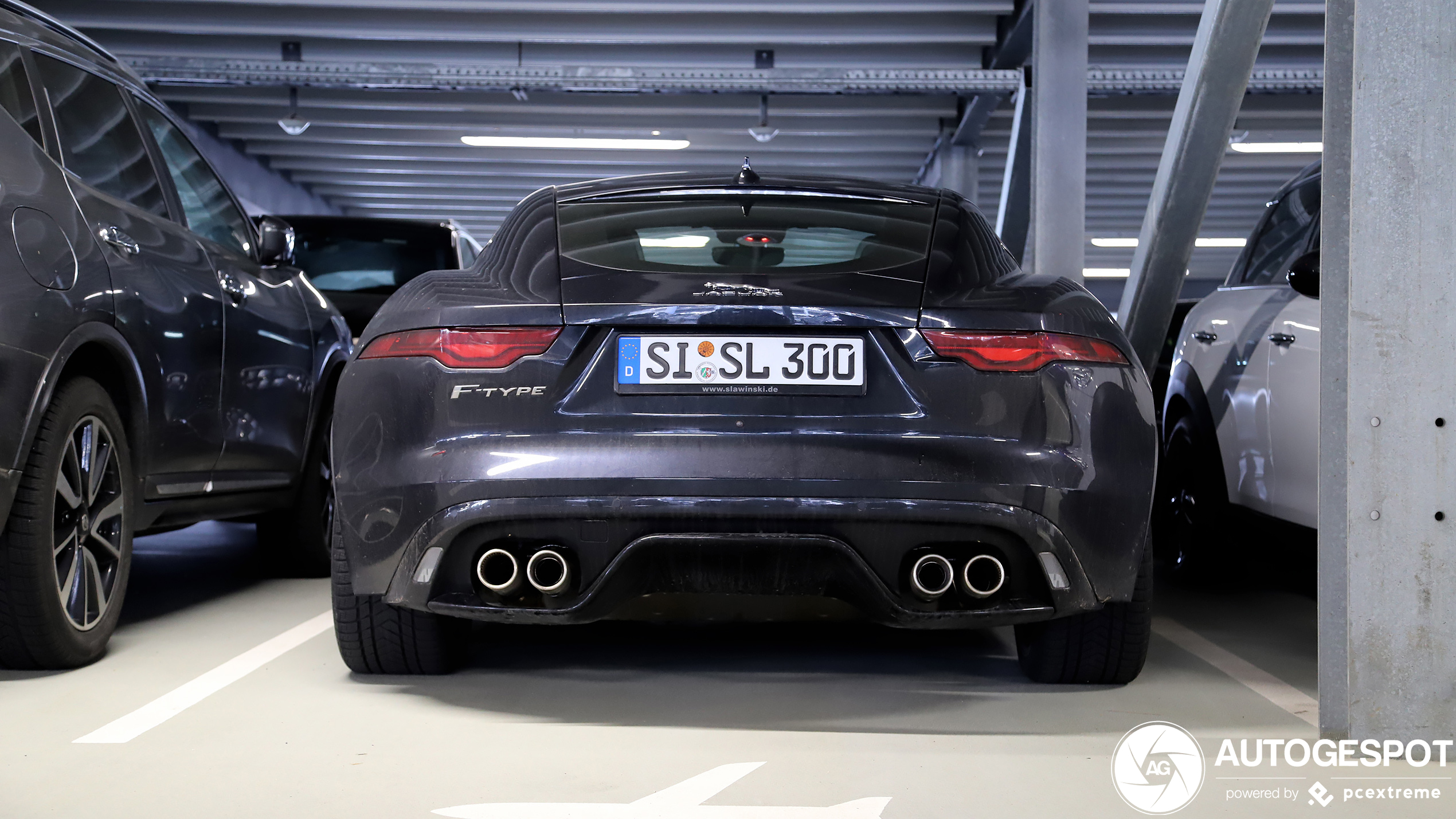 Jaguar F-TYPE P450 Coupé 2020