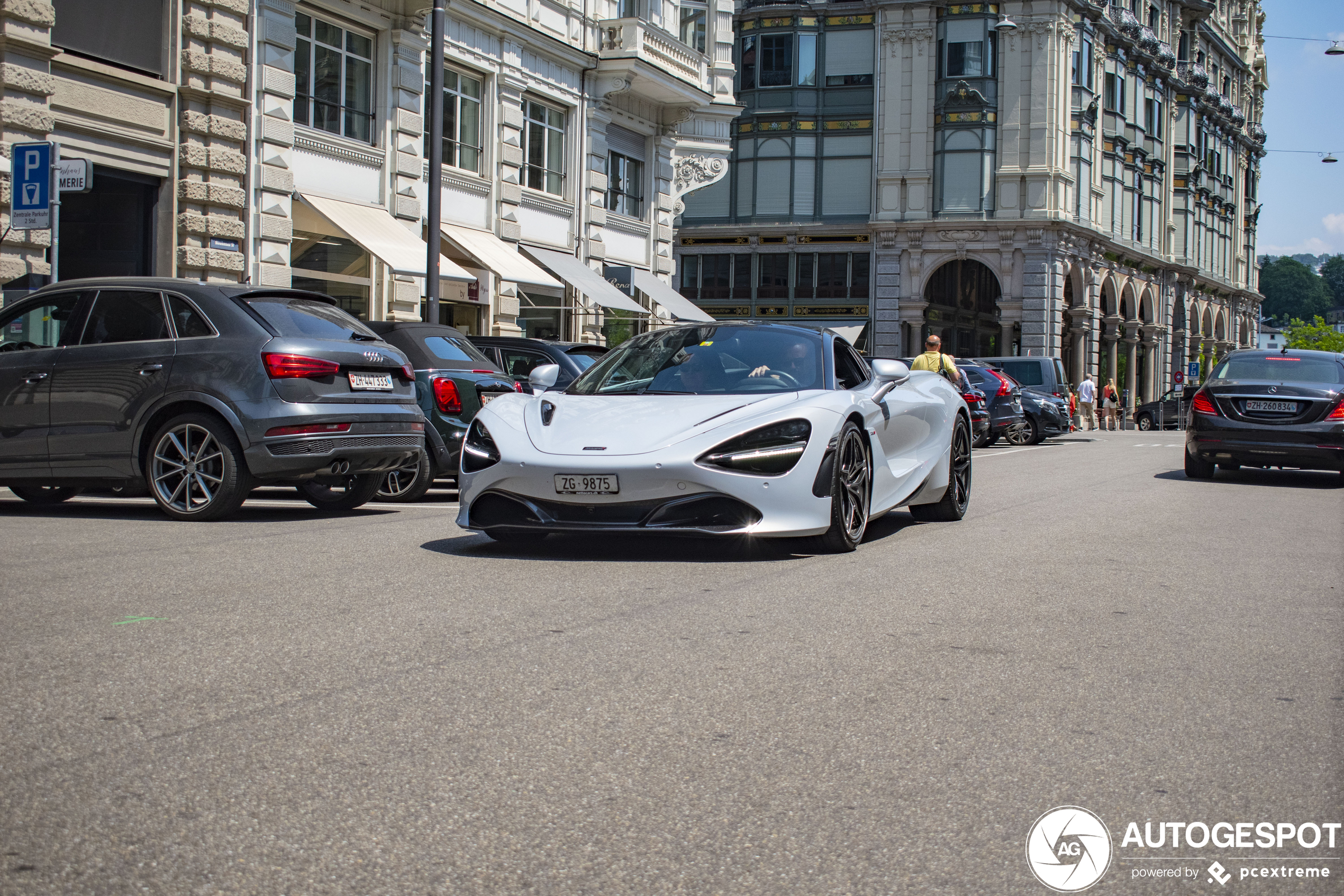 McLaren 720S