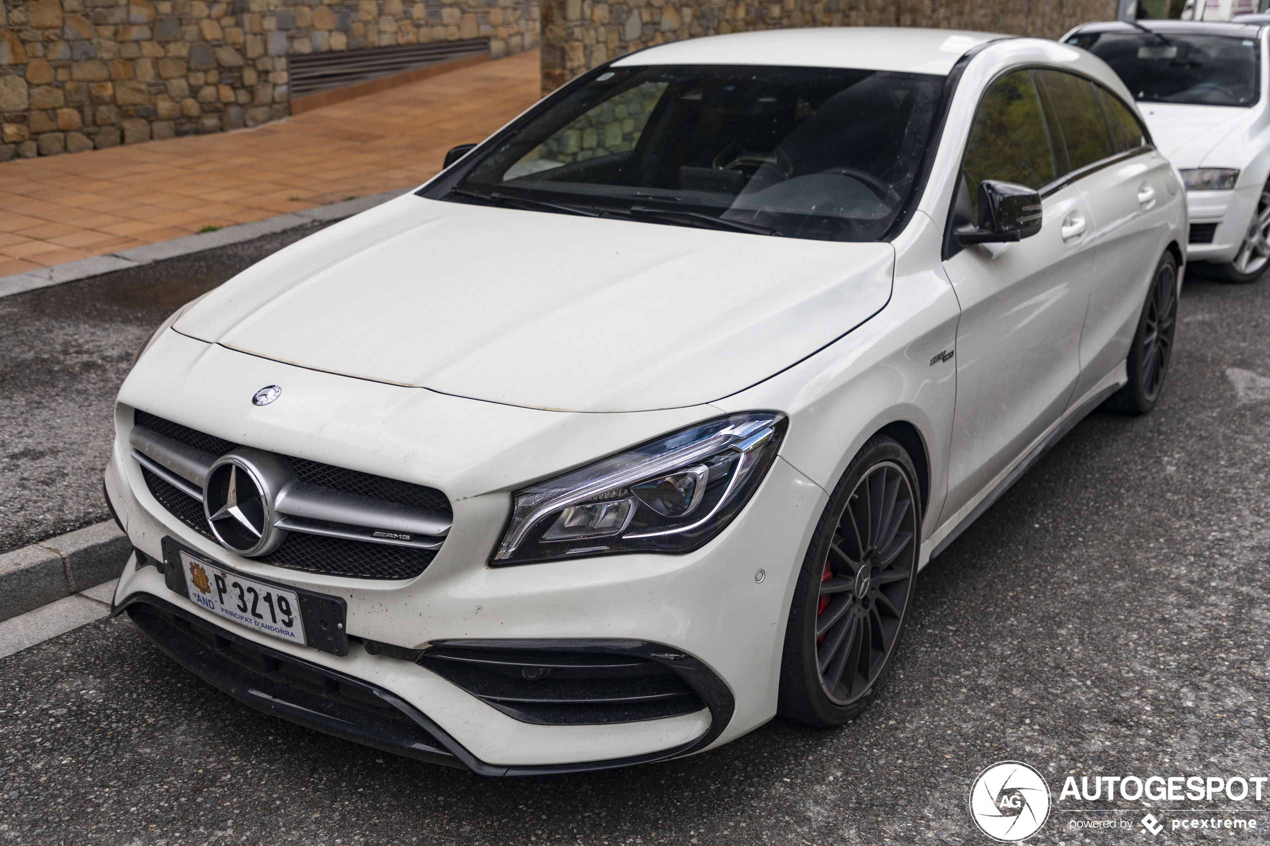 Mercedes-AMG CLA 45 Shooting Brake X117 2017