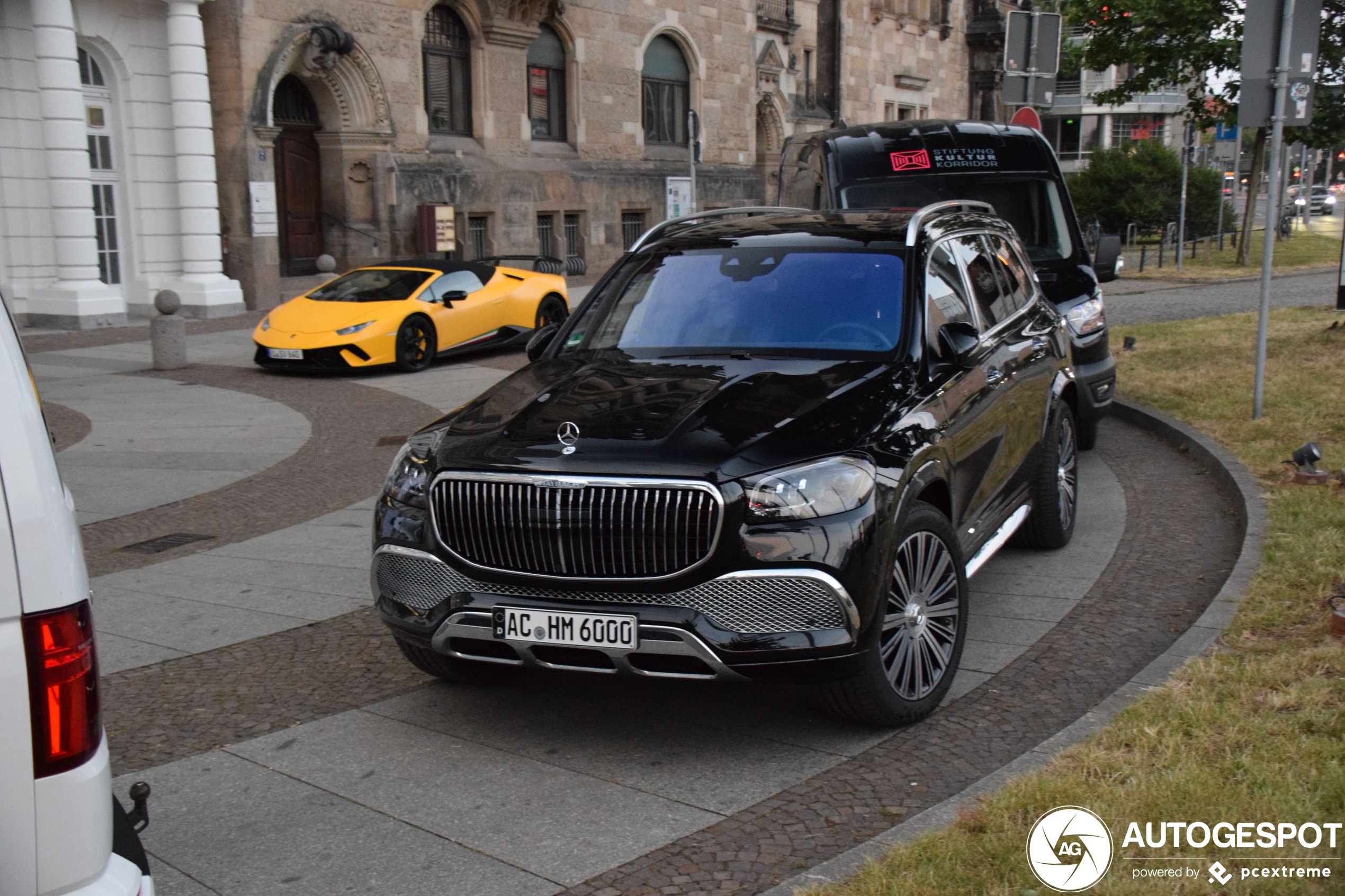 Mercedes-Maybach GLS 600