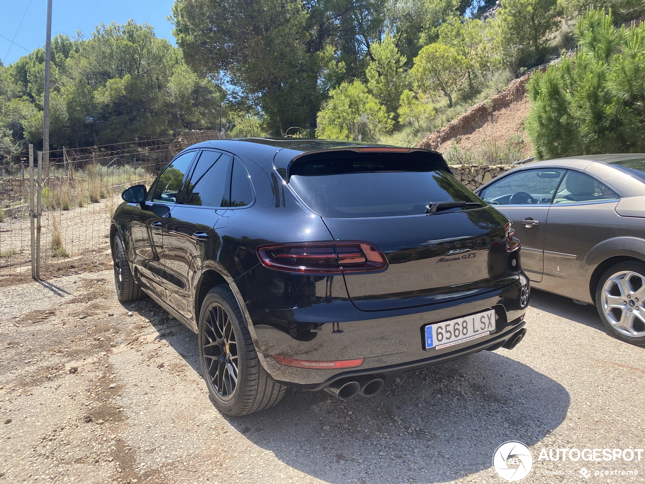 Porsche 95B Macan GTS