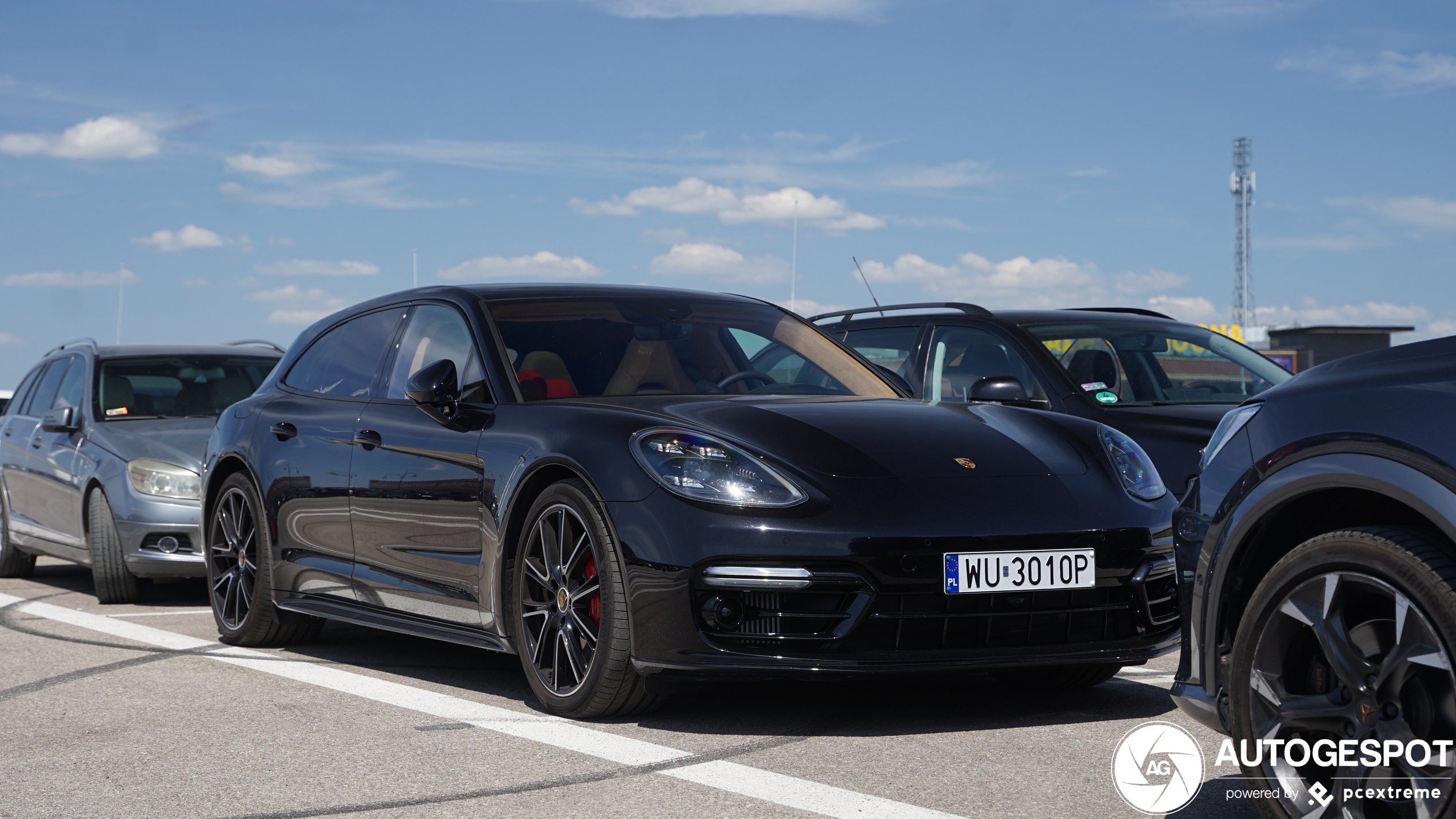 Porsche 971 Panamera GTS Sport Turismo MkII