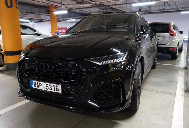 Audi RS Q8