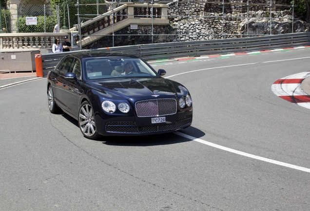 Bentley Flying Spur V8