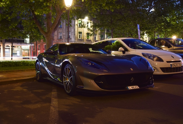 Ferrari 812 Superfast