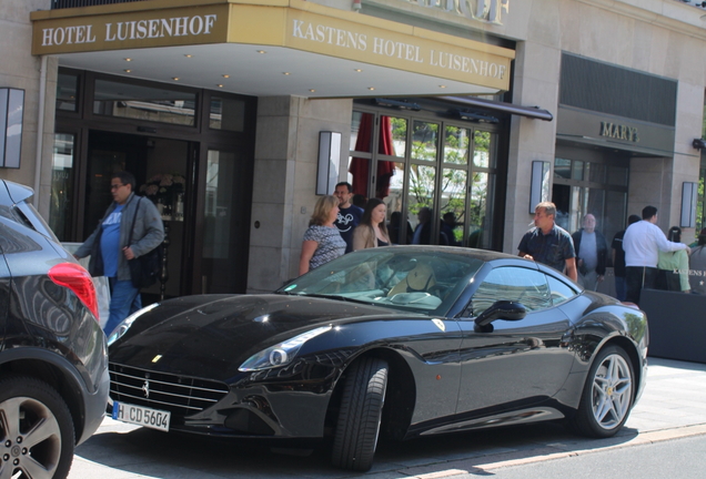 Ferrari California T