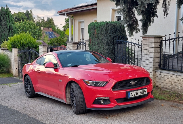 Ford Mustang GT 2015