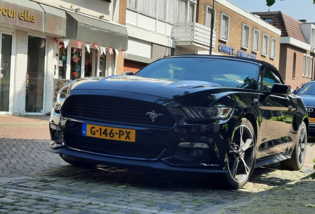 Ford Mustang GT California Special Convertible 2016