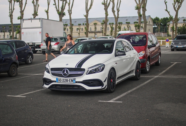 Mercedes-AMG A 45 W176 2015