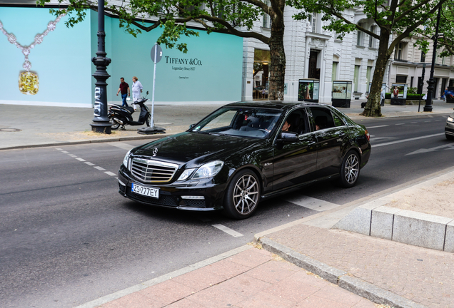 Mercedes-Benz E 63 AMG W212