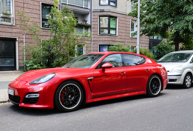 Porsche 970 Panamera GTS MkI