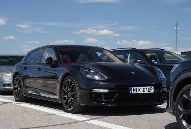 Porsche 971 Panamera GTS Sport Turismo MkII