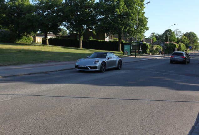 Porsche 992 Carrera S