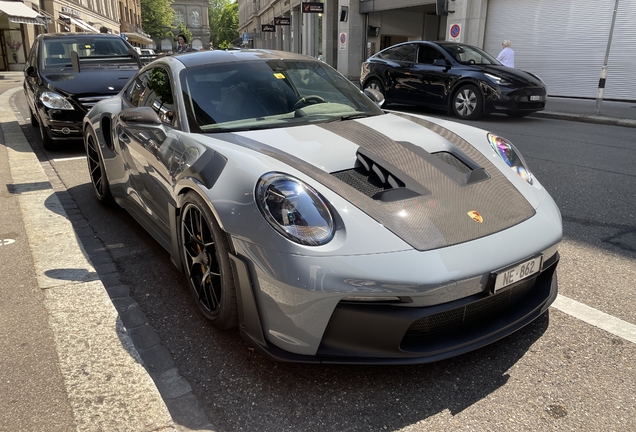 Porsche 992 GT3 RS Weissach Package