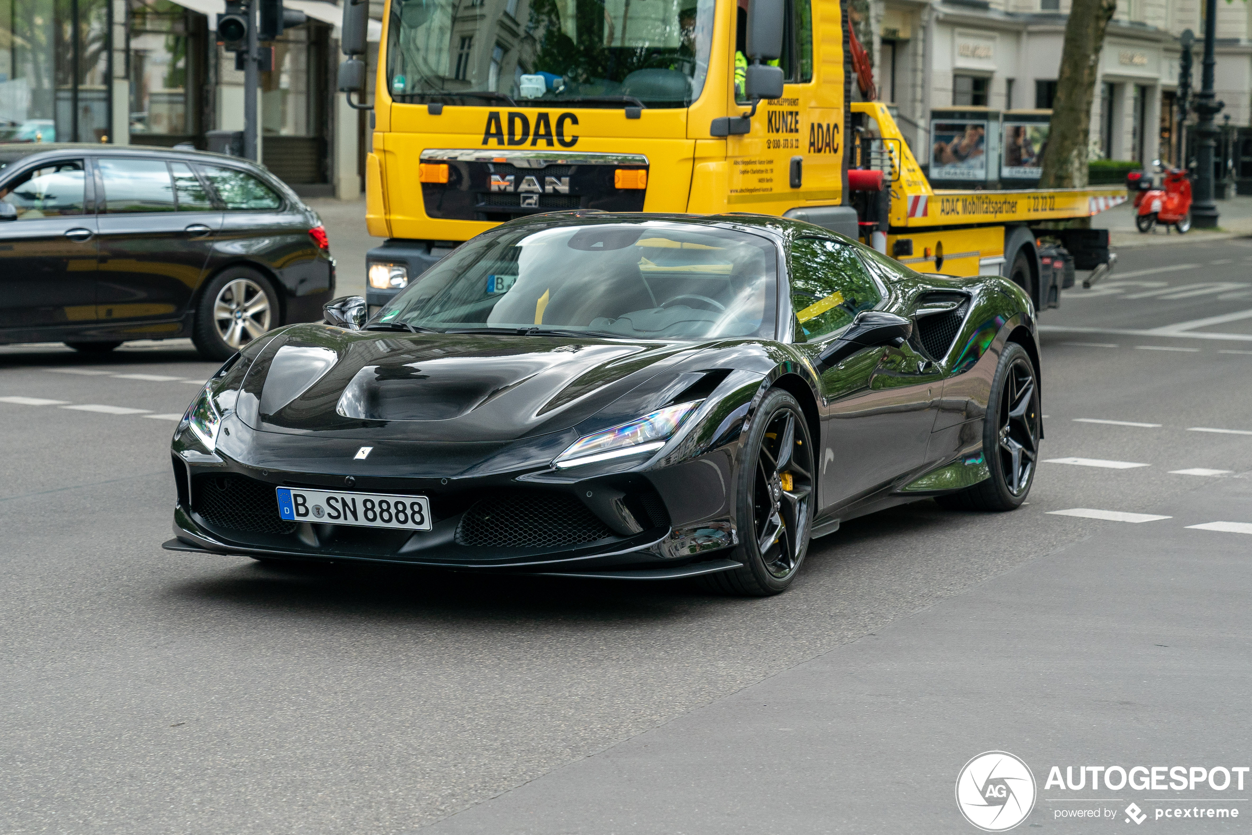 Ferrari F8 Spider