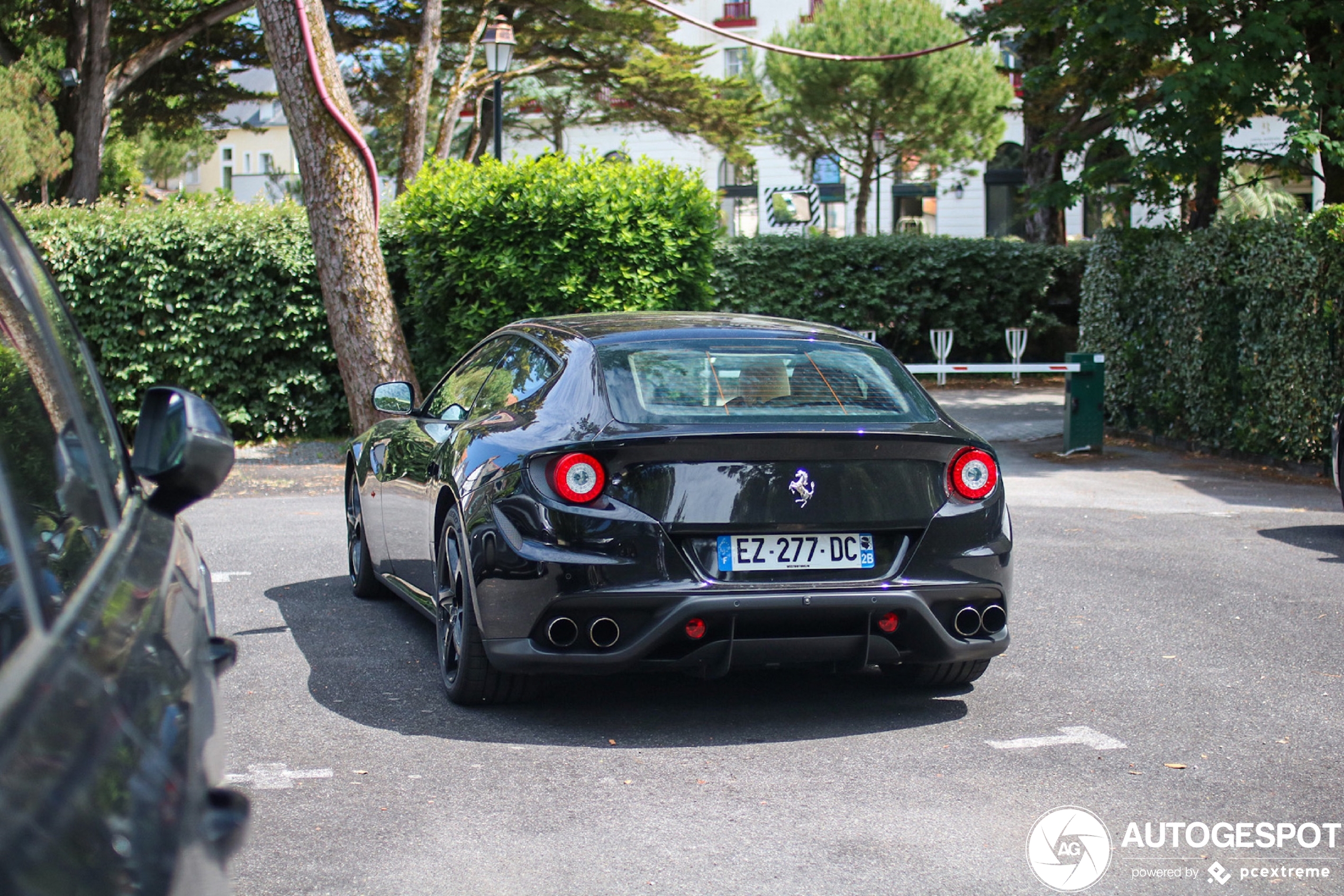 Ferrari FF