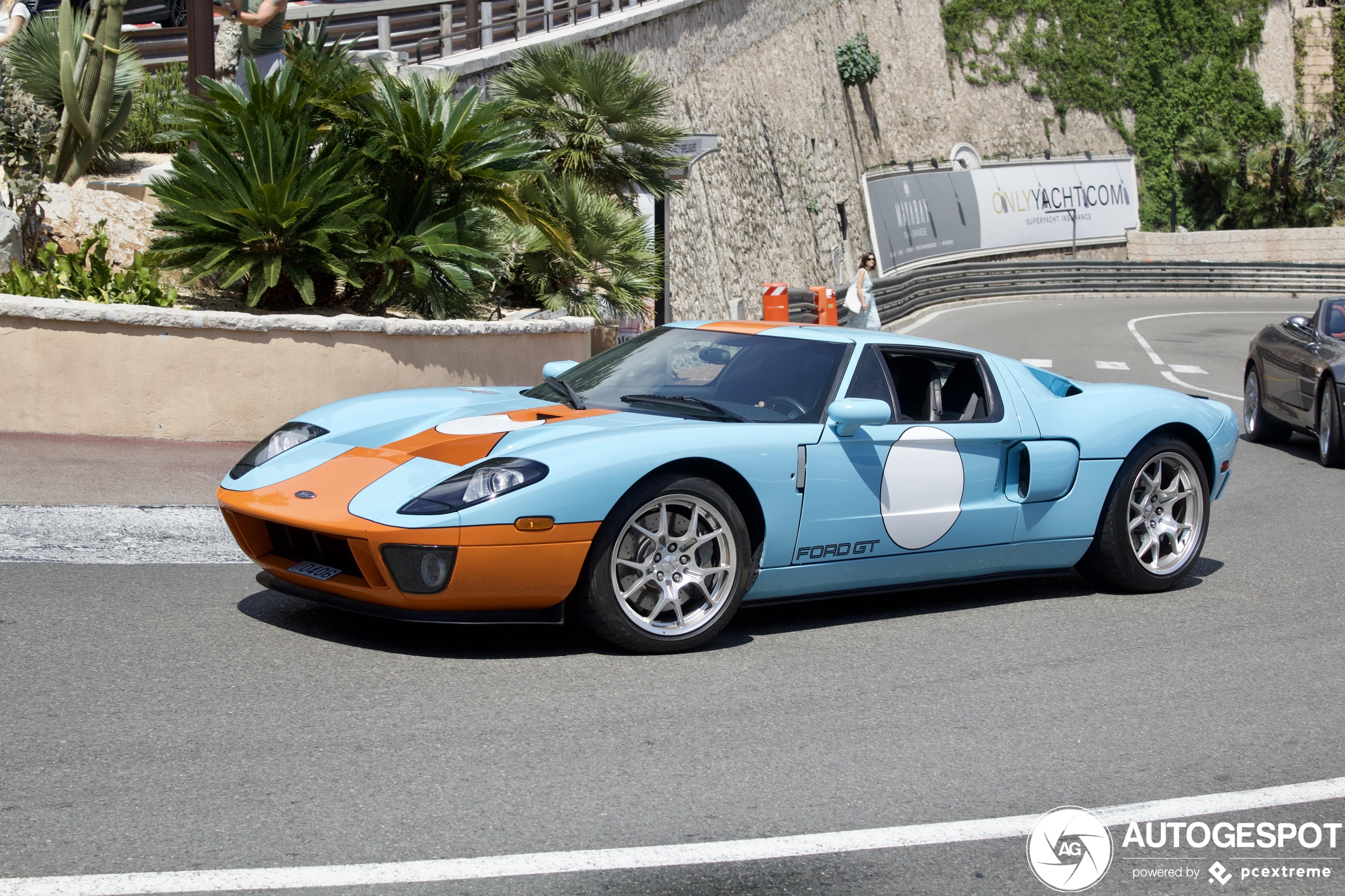 Ford GT Heritage Edition