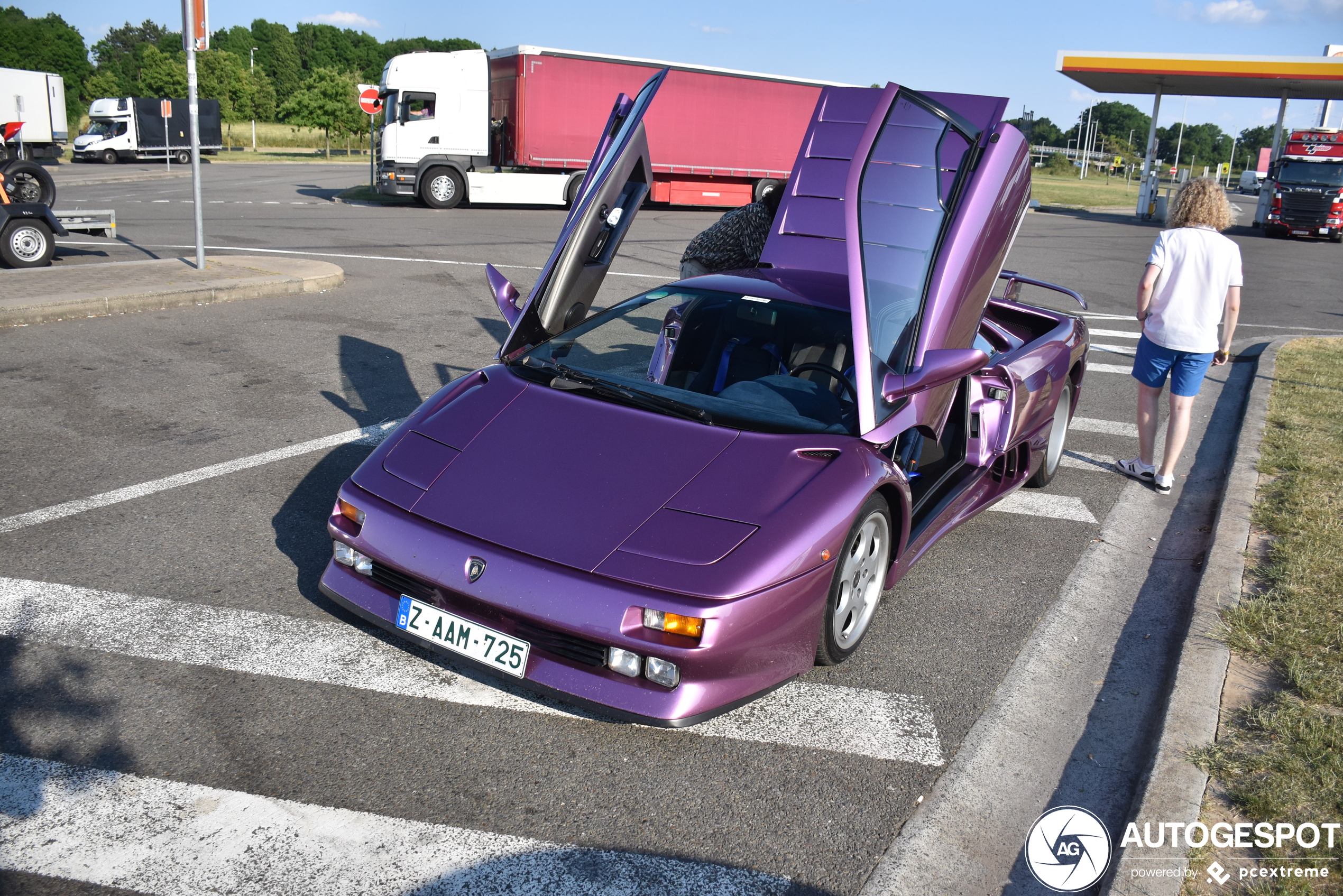 Een gloednieuwe Lamborghini Diablo SE30