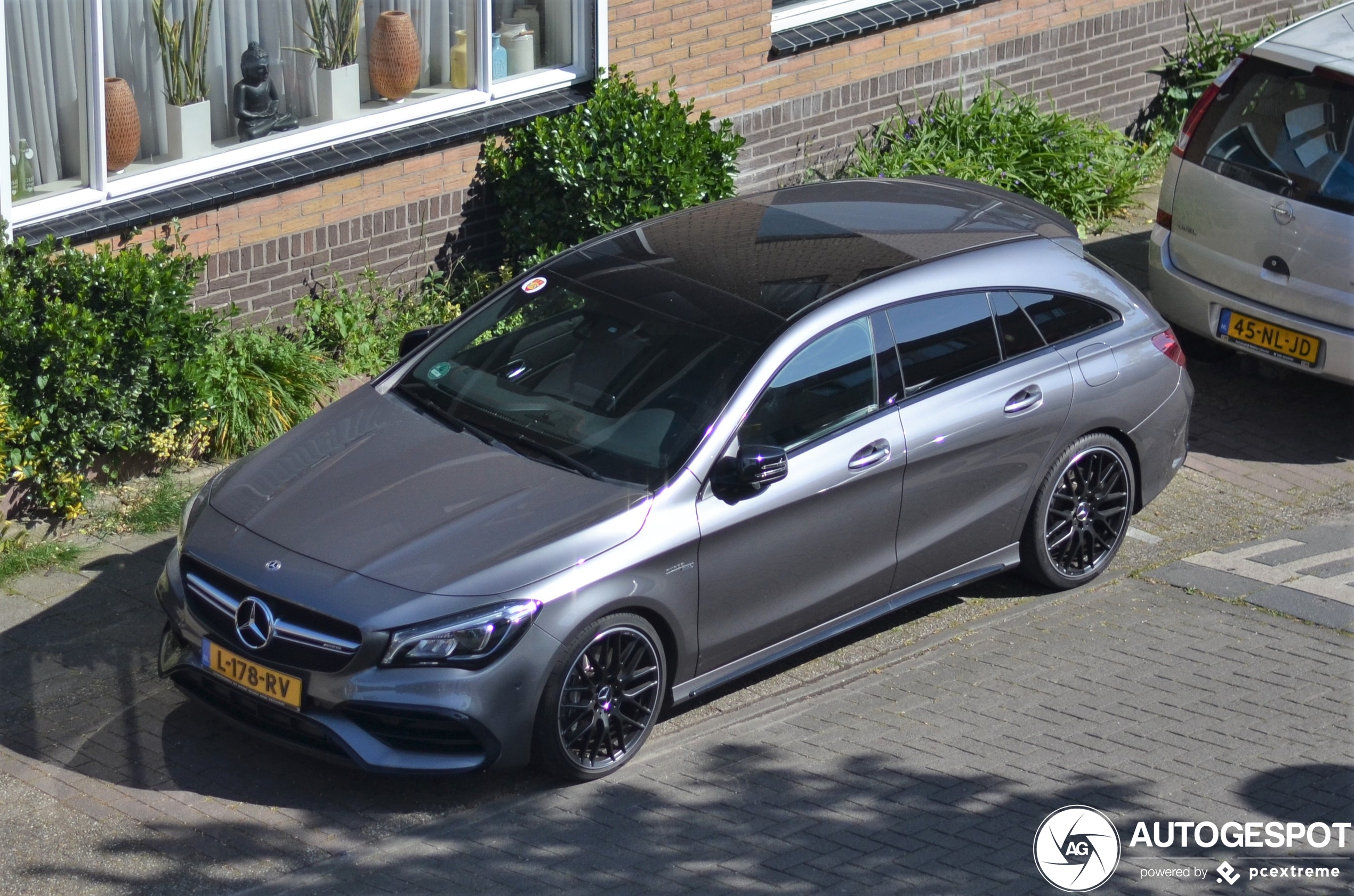 Mercedes-AMG CLA 45 Shooting Brake X117 2017