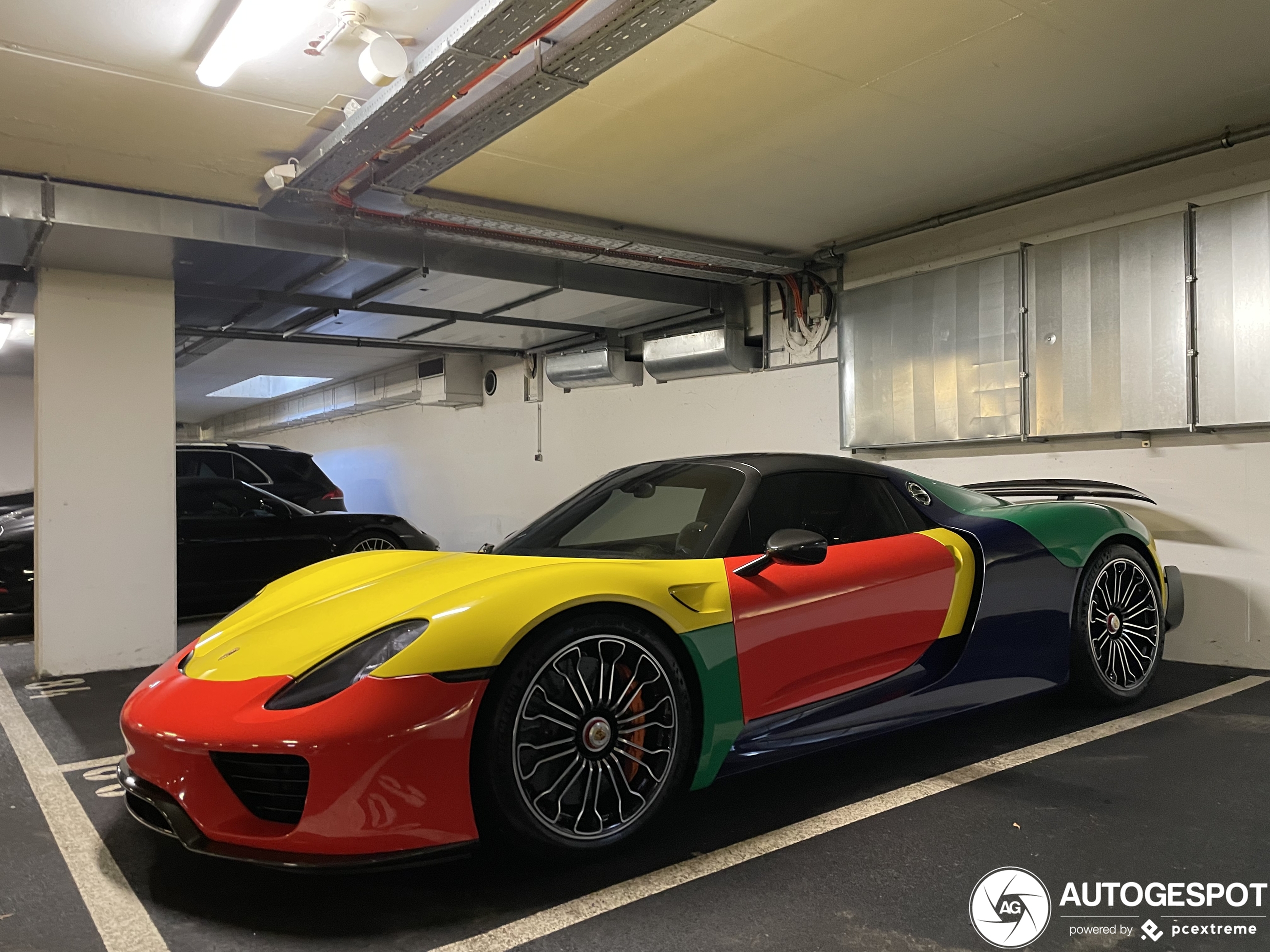 Porsche 918 Spyder "Harlekin"