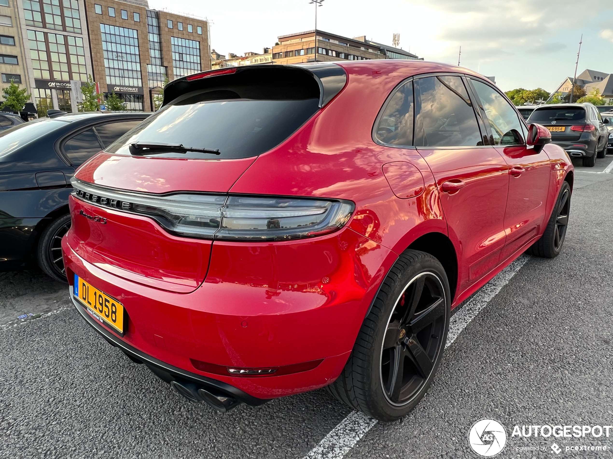 Porsche 95B Macan GTS MkII