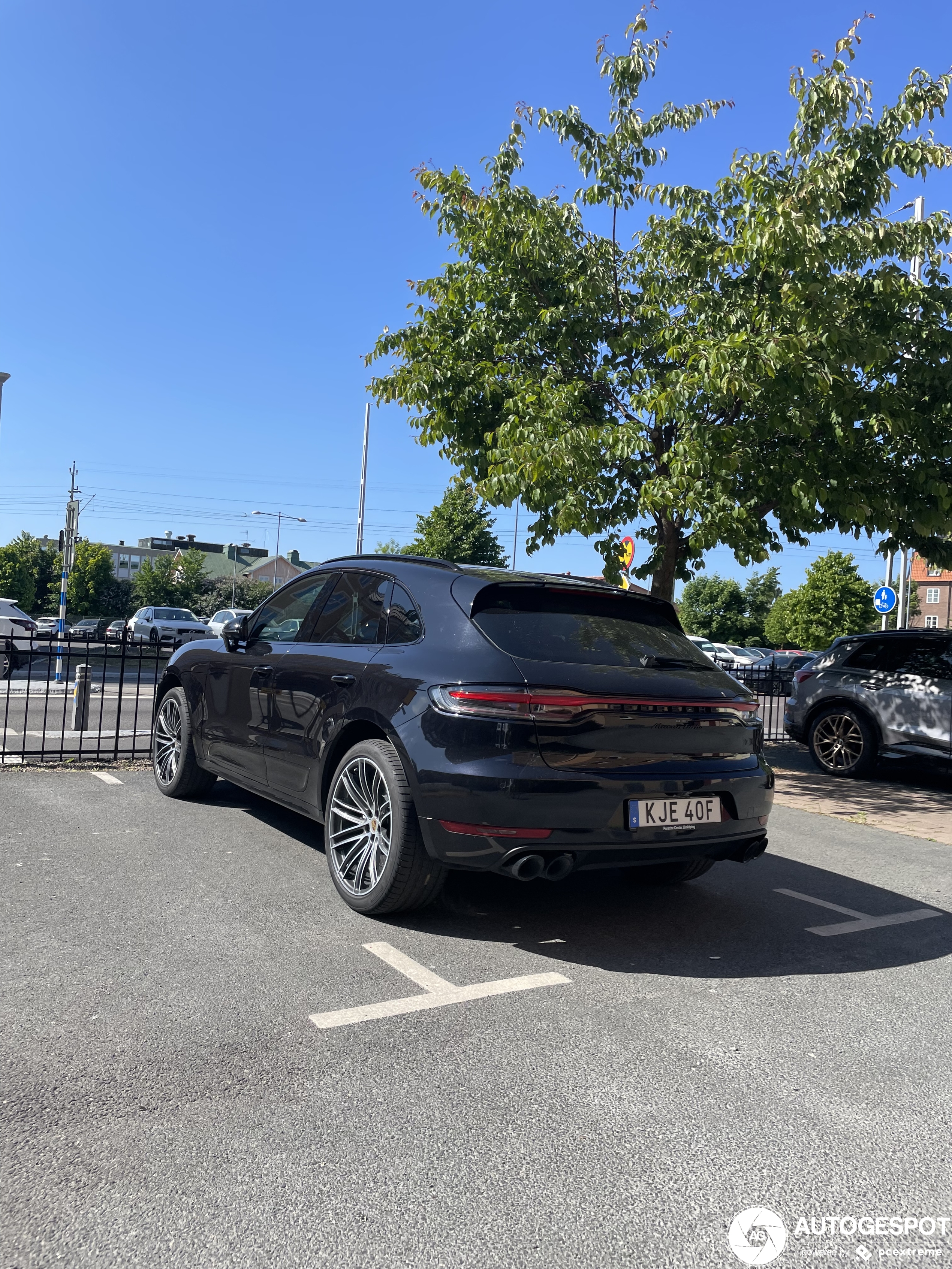 Porsche 95B Macan Turbo MkII