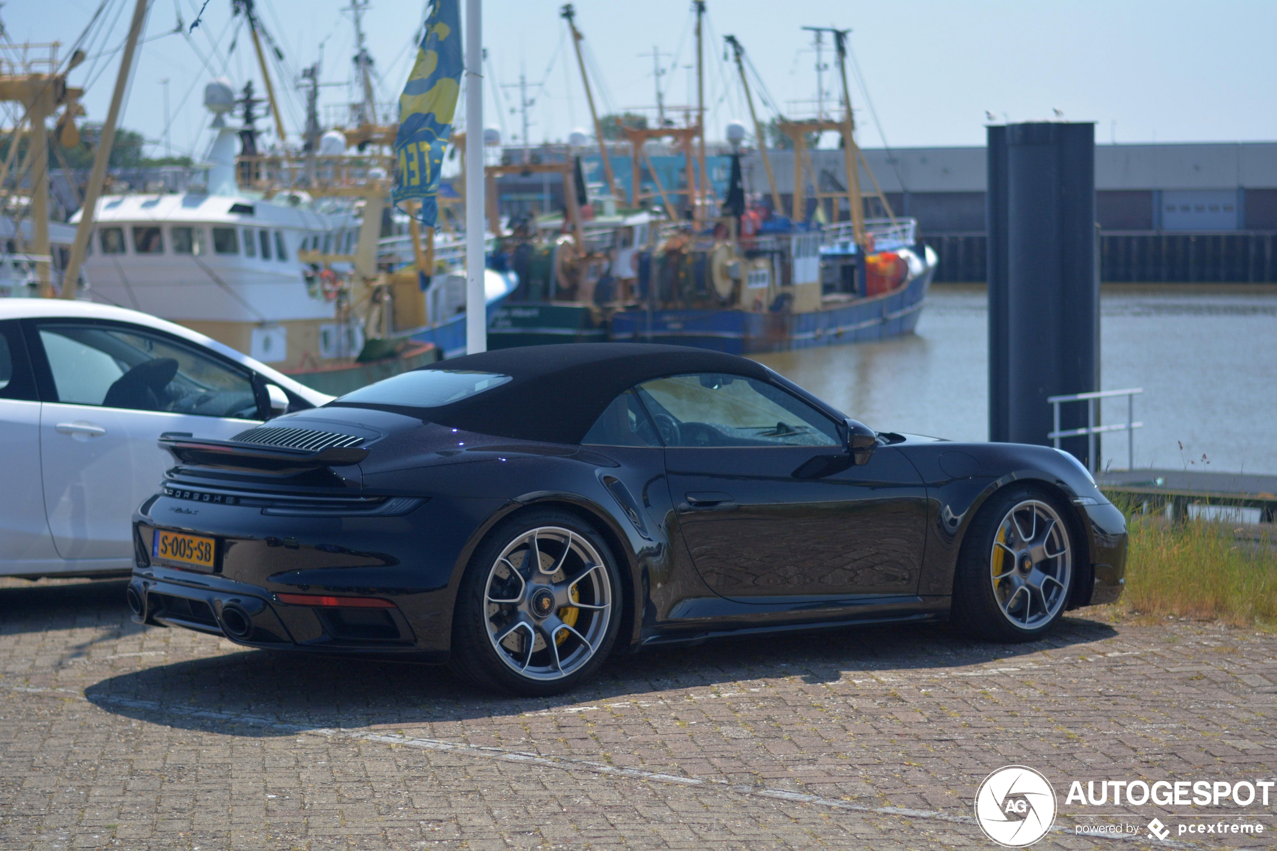 Porsche 992 Turbo S Cabriolet